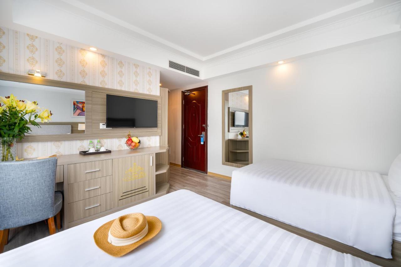 Royal Beach Hotel Da Nang Eksteriør billede